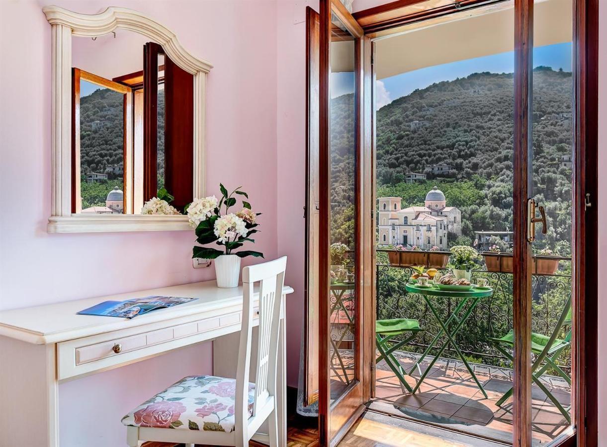 Villa Dei Fiori - Exclusive Villa With Garden In Sorrento Coast Vico Equense Kültér fotó