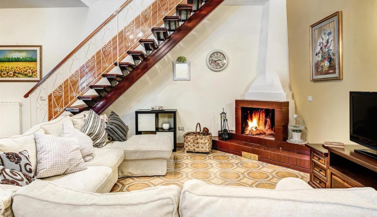 Villa Dei Fiori - Exclusive Villa With Garden In Sorrento Coast Vico Equense Kültér fotó