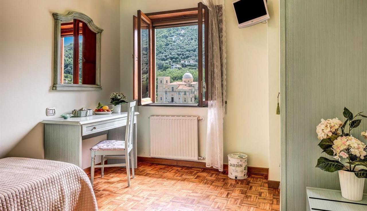Villa Dei Fiori - Exclusive Villa With Garden In Sorrento Coast Vico Equense Kültér fotó